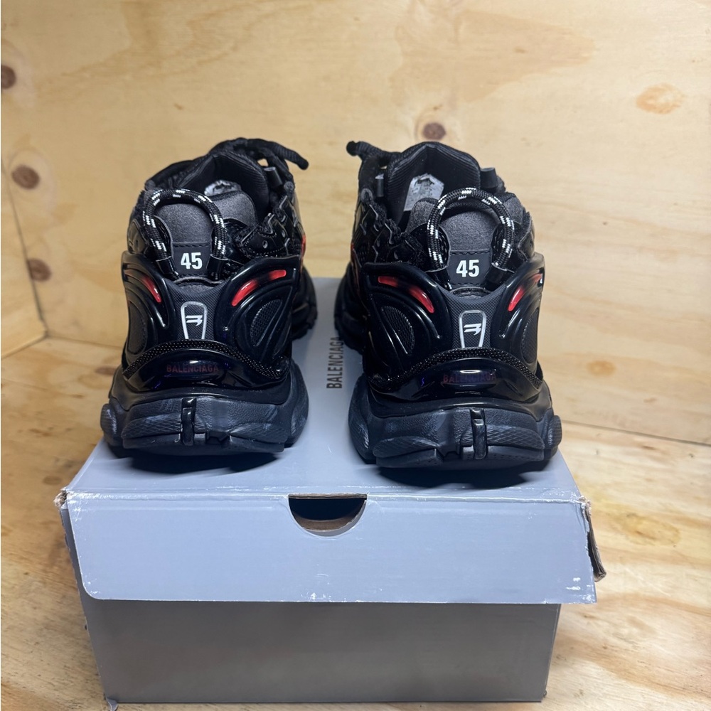Balenciaga Black and Red Men's Shoes - Picture 2 of 5